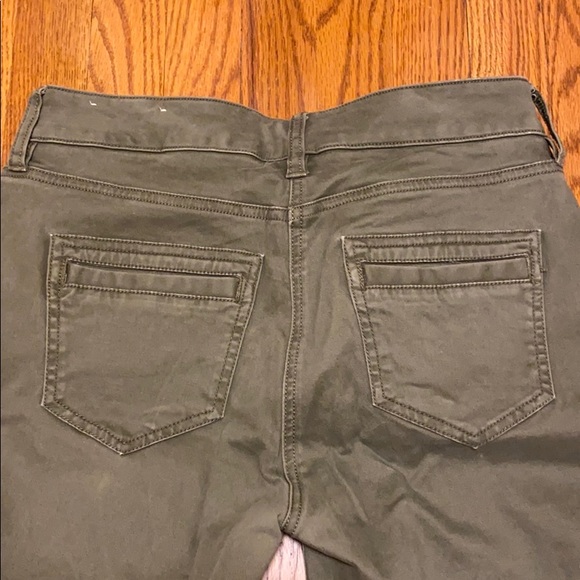 3/$25 PANTS! Loft Green Pants - Picture 3 of 4